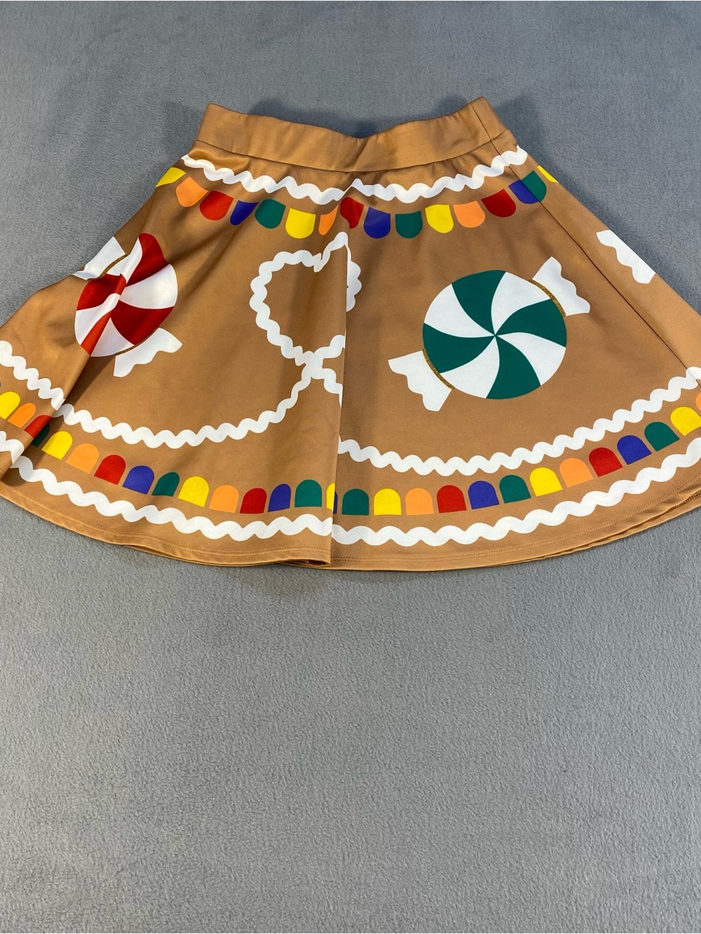 AWAKE Juniors’ Gingerbread Candy Print Skater Skirt - Tan & Multicolor, size M